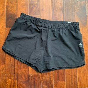 Adidas Athletic Shorts Women’s XL